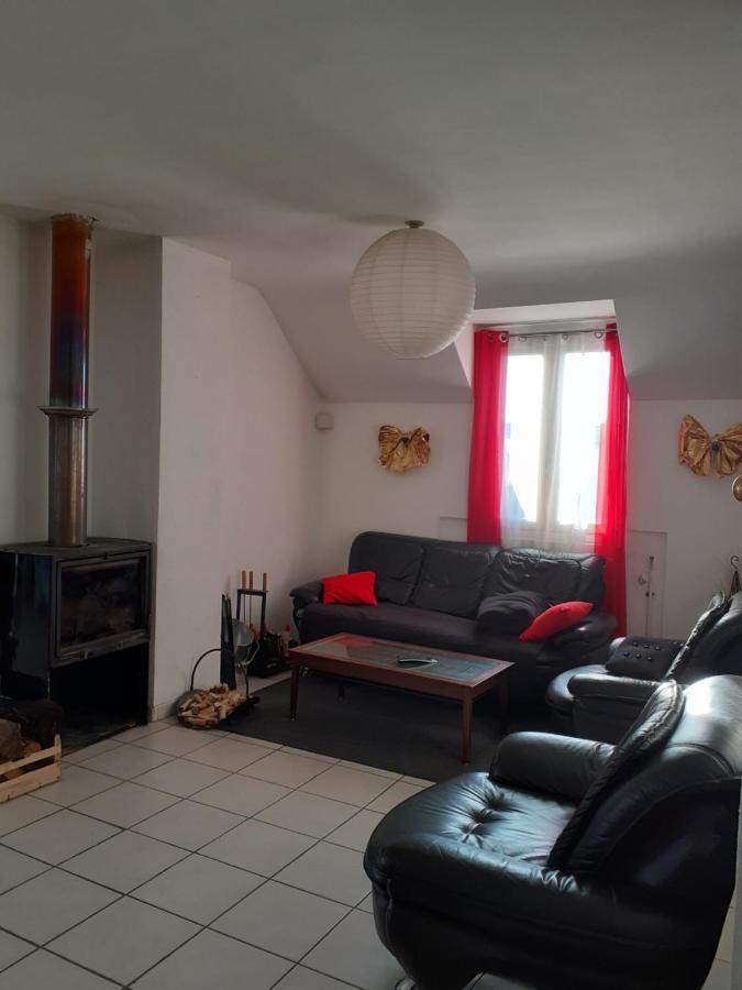 Appartement Spacieux Et Lumineux Oloron-Sainte-Marie Eksteriør bilde